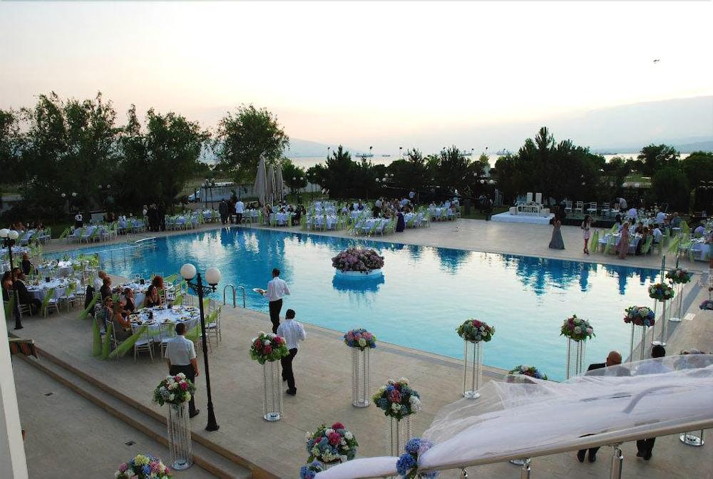 Emexotel Kocaeli Exteriör bild