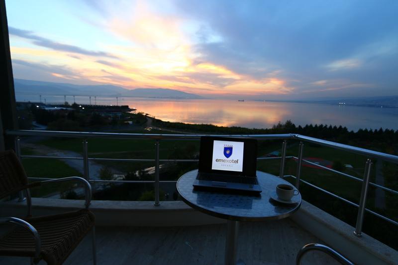 Emexotel Kocaeli Exteriör bild